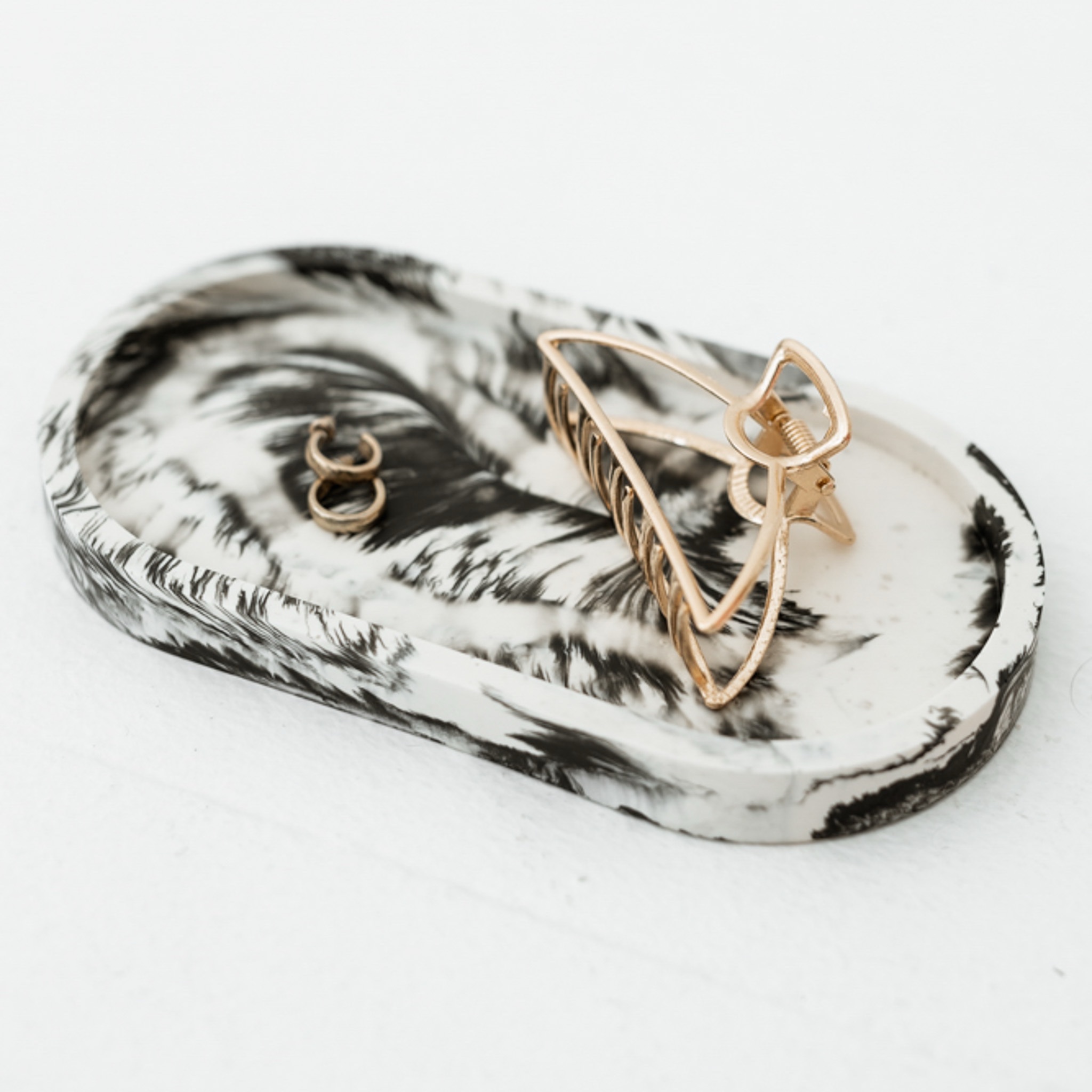 White Marble Oval Tray